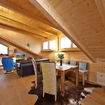 Holiday Apartment Zugspitzblick-Riedel
